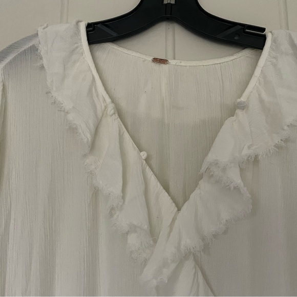 White Ruffled Boho Maxi Dress Fabulous!! - Picture 4 of 11